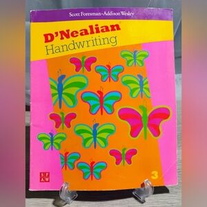 D'Nealian Handwriting Book